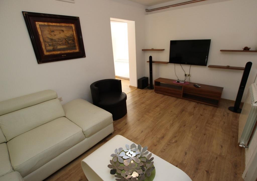 Milica Apartment *